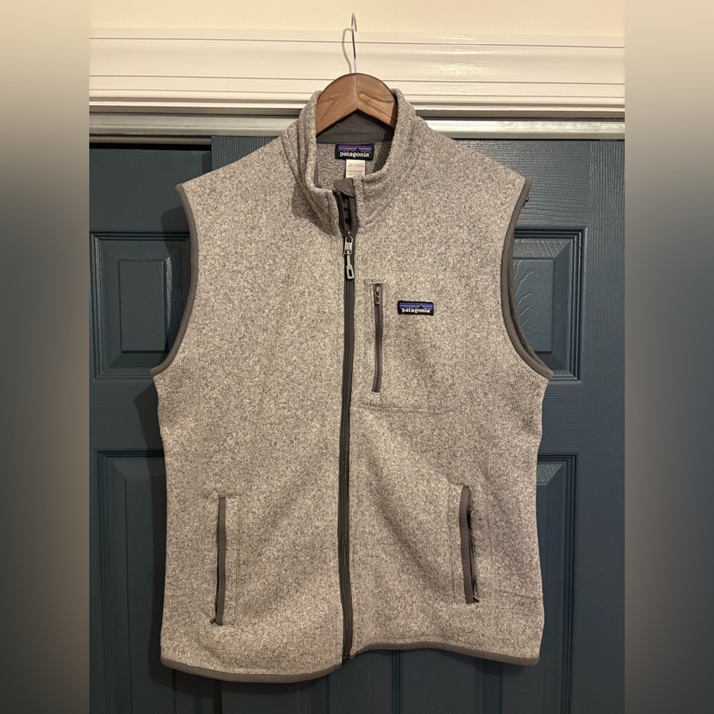 Patagonia Men's Zip Up Gray Sweater